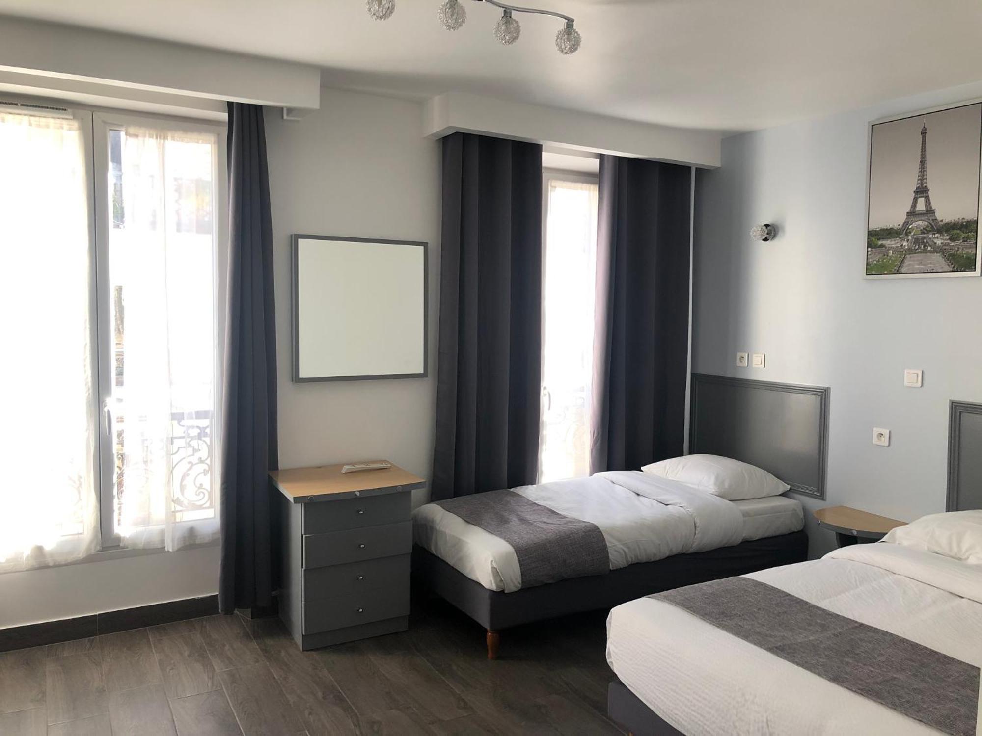 Hotel Clauzel Paris
