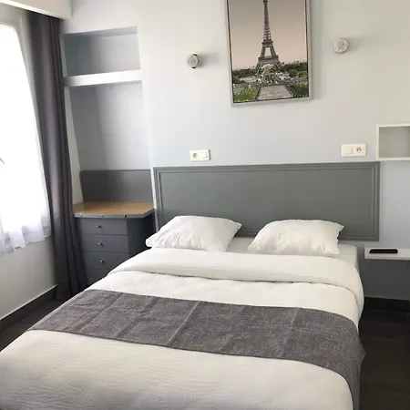 Hotel Clauzel Parigi