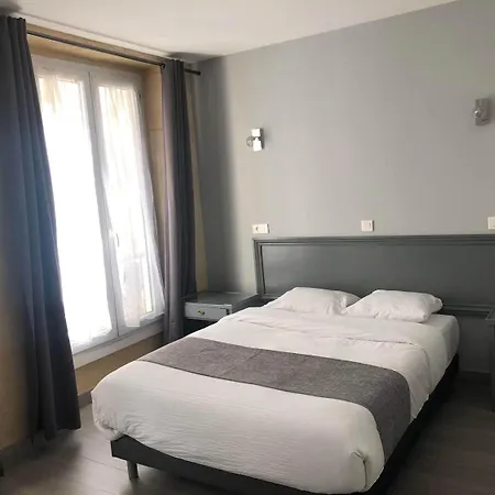 Clauzel 2* Parigi